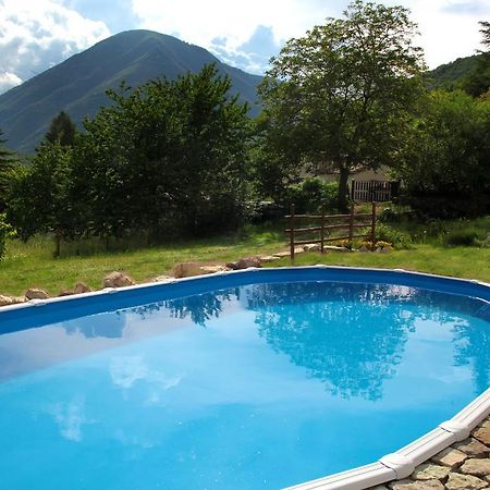 B&B Cascina Dell'Orso Castelsantangelo sul Nera 外观 照片